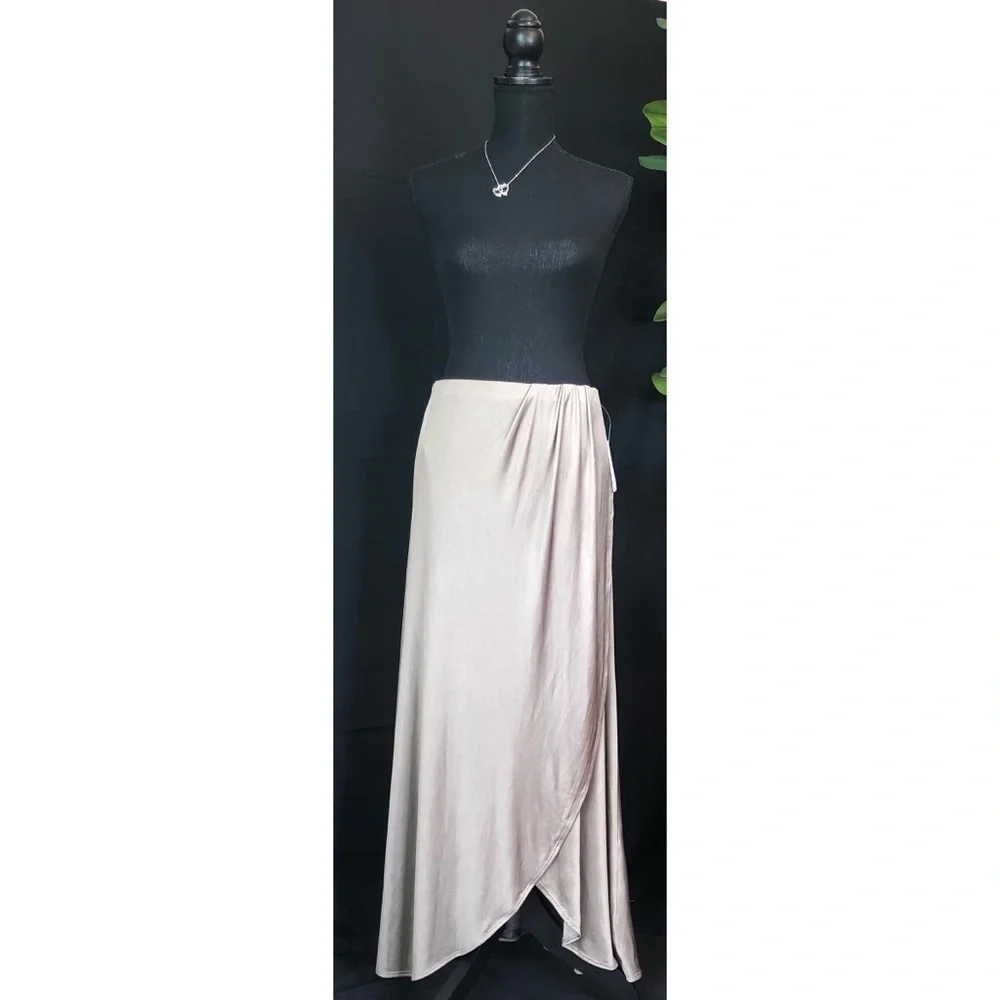 Free People Women’s Wrap Asymmetrical Army Green Maxi Skirt Fall Flow Size M NWT